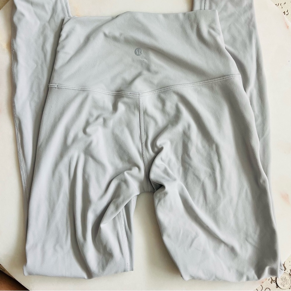 Lululemom Align high rise size 4 color light grey or light lila purple